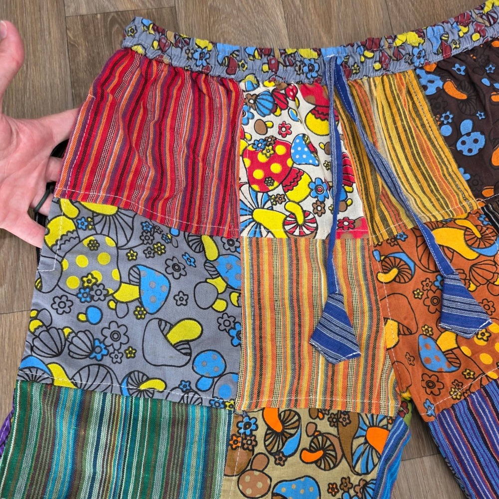 Kathmandu Imports Mushroom Patchwork Shorts XL Nepal Cotton Boho Hippie Unisex - Picture 7 of 12